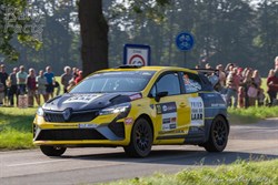 Ippen en vd Laar kampioen Motul Clio Trophy