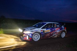 De Jong wint GTC Rally na boeiend duel